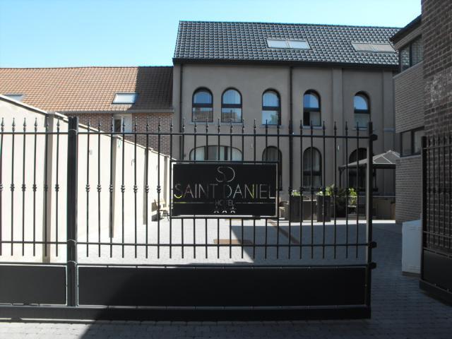 Hotel Saint Daniel Péruwelz Exterior foto